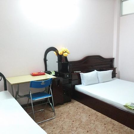 Ngoc Han Hotel Ho Chi Minh City Exterior photo